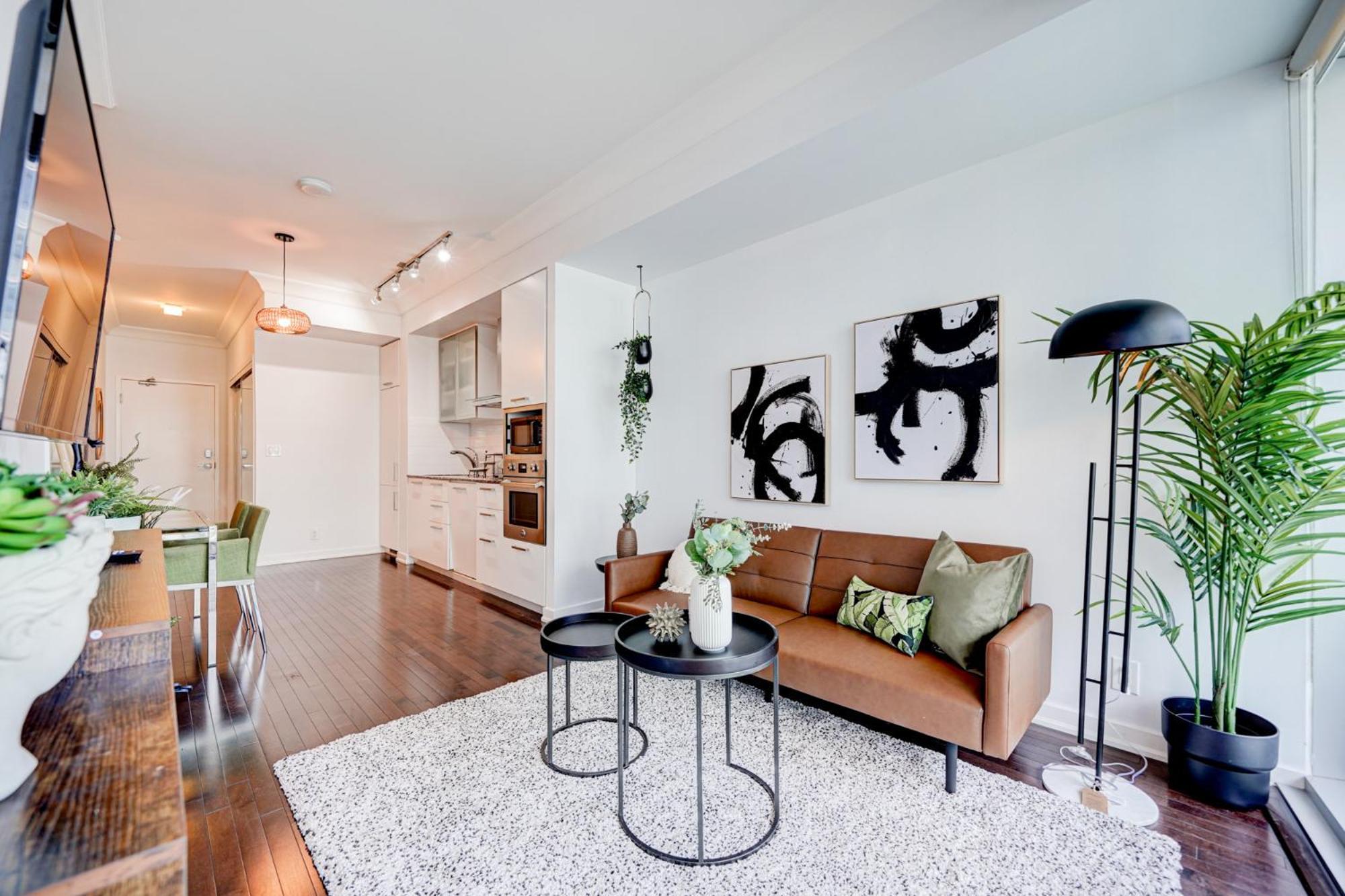 Skytree - Modern Rusty Condo Close To Union Station In Heart Of Downtown Торонто Экстерьер фото