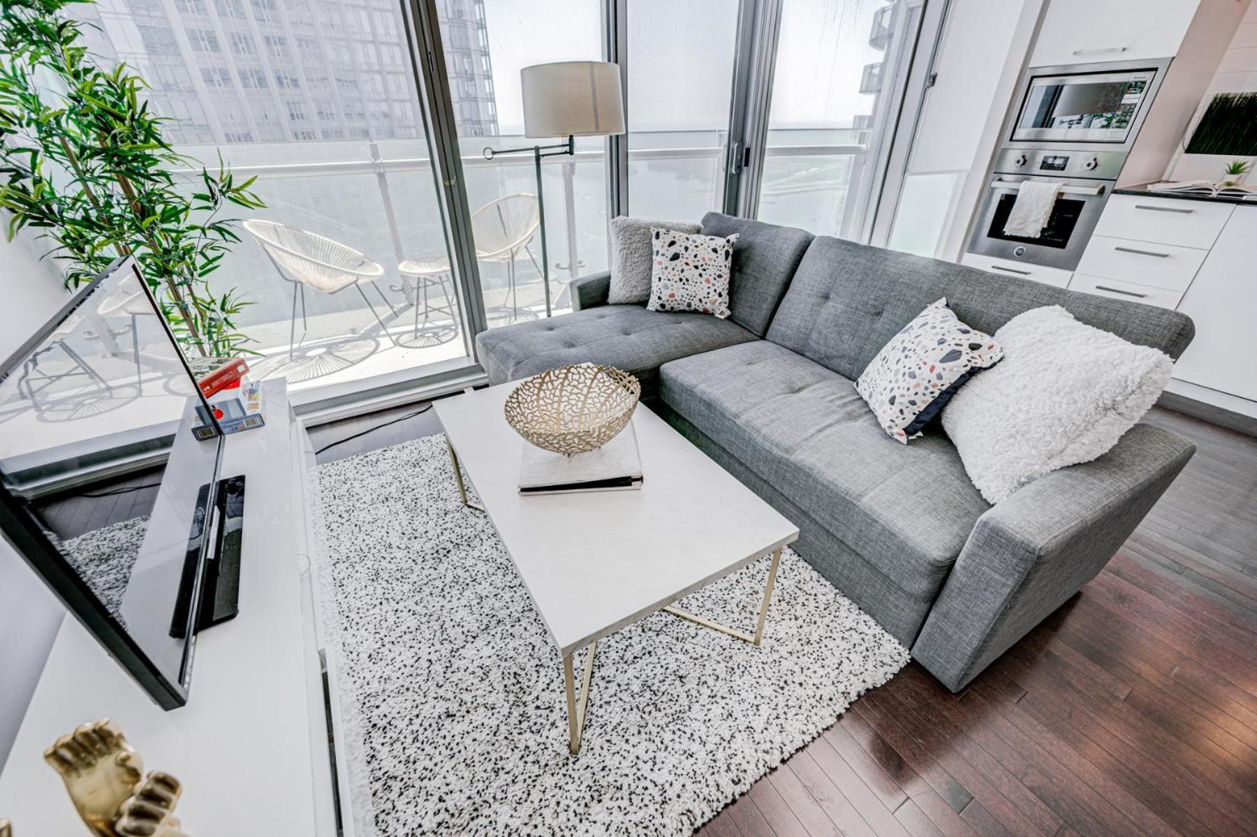Skytree - Modern Rusty Condo Close To Union Station In Heart Of Downtown Торонто Экстерьер фото